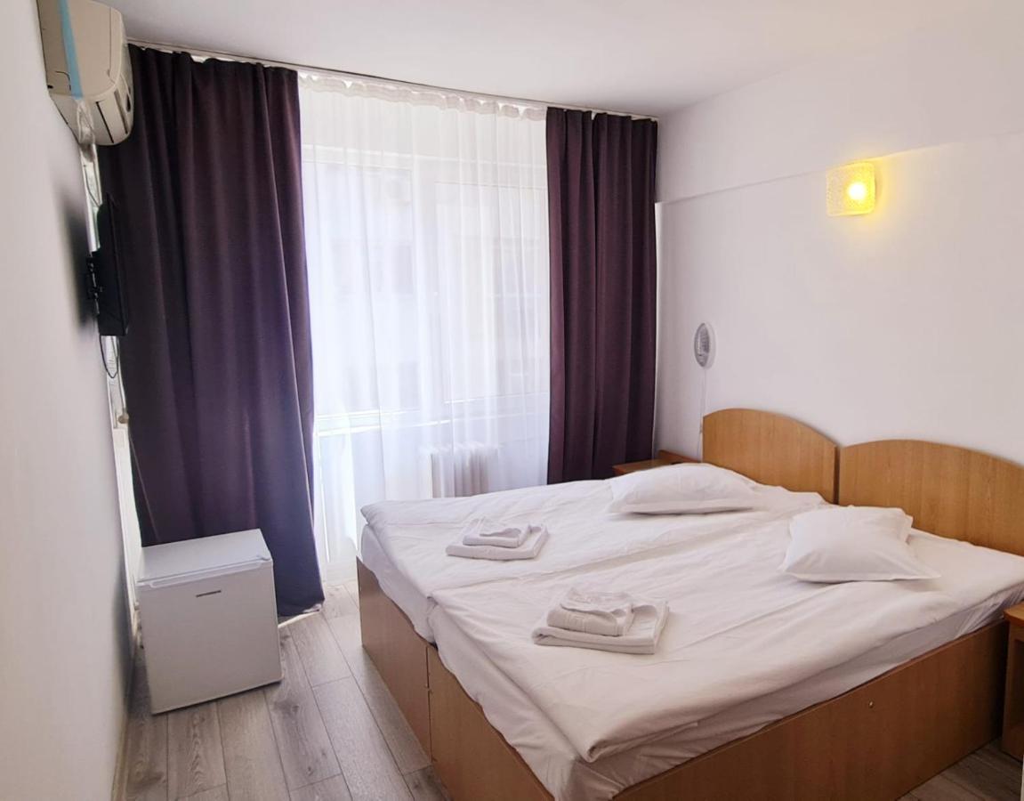 Hotel Victoria Iasi Eksteriør billede
