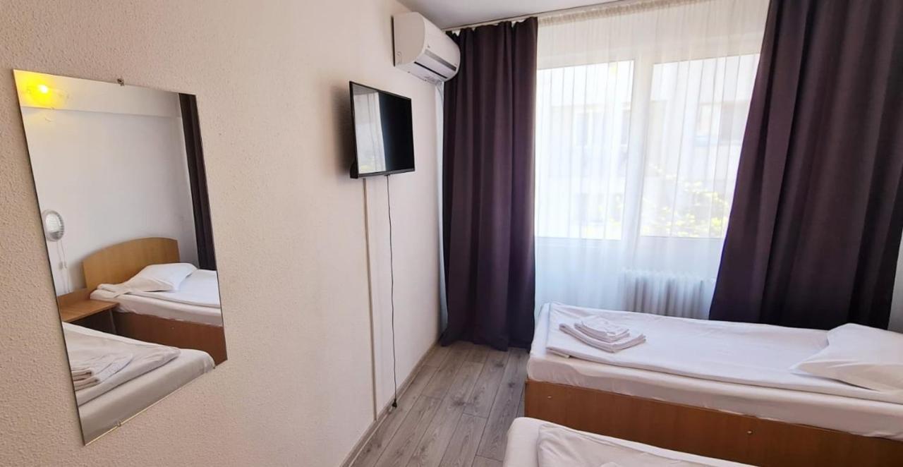 Hotel Victoria Iasi Eksteriør billede